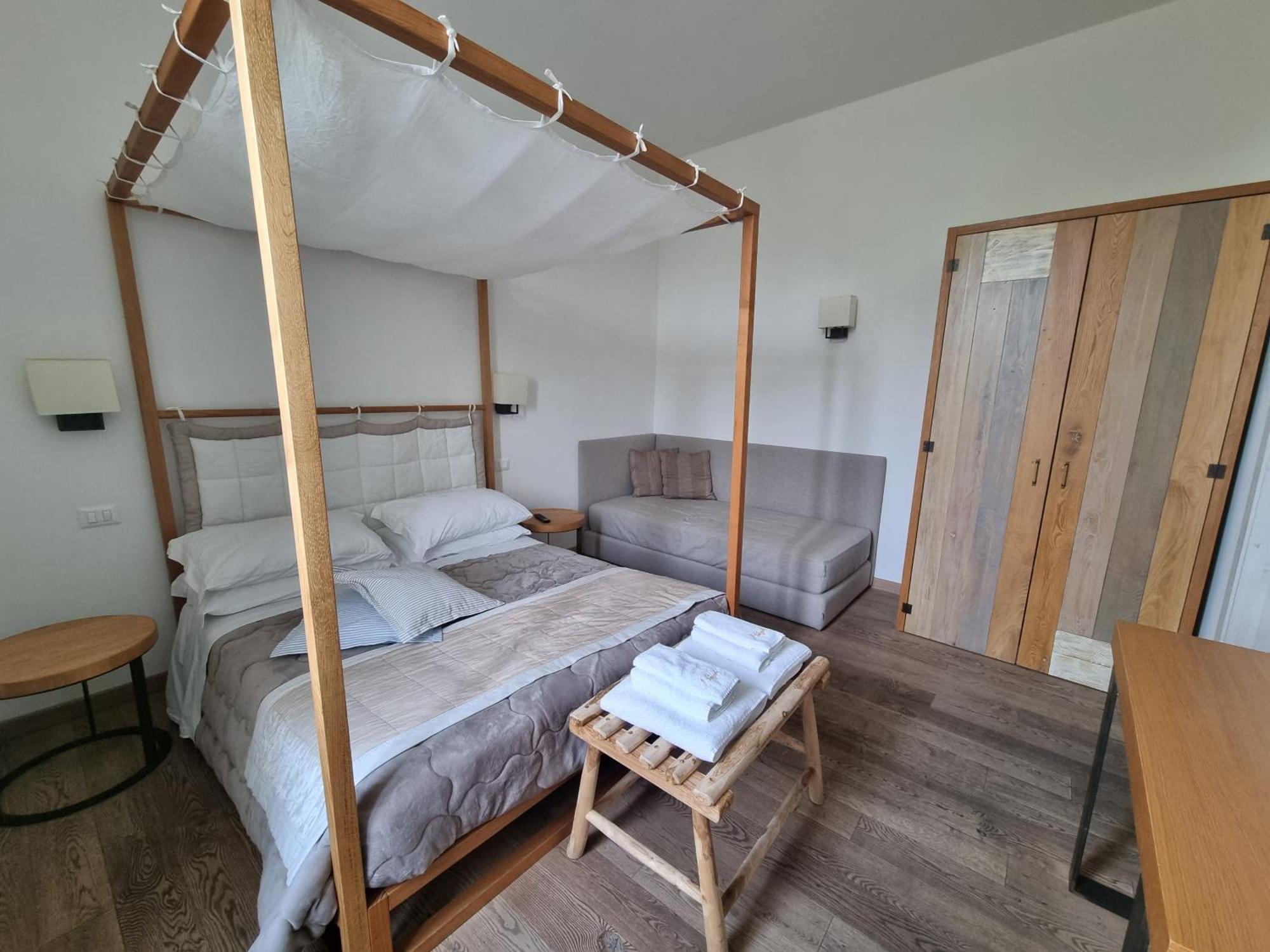 Il Palazzotto Luxury Suites Lecce Szoba fotó